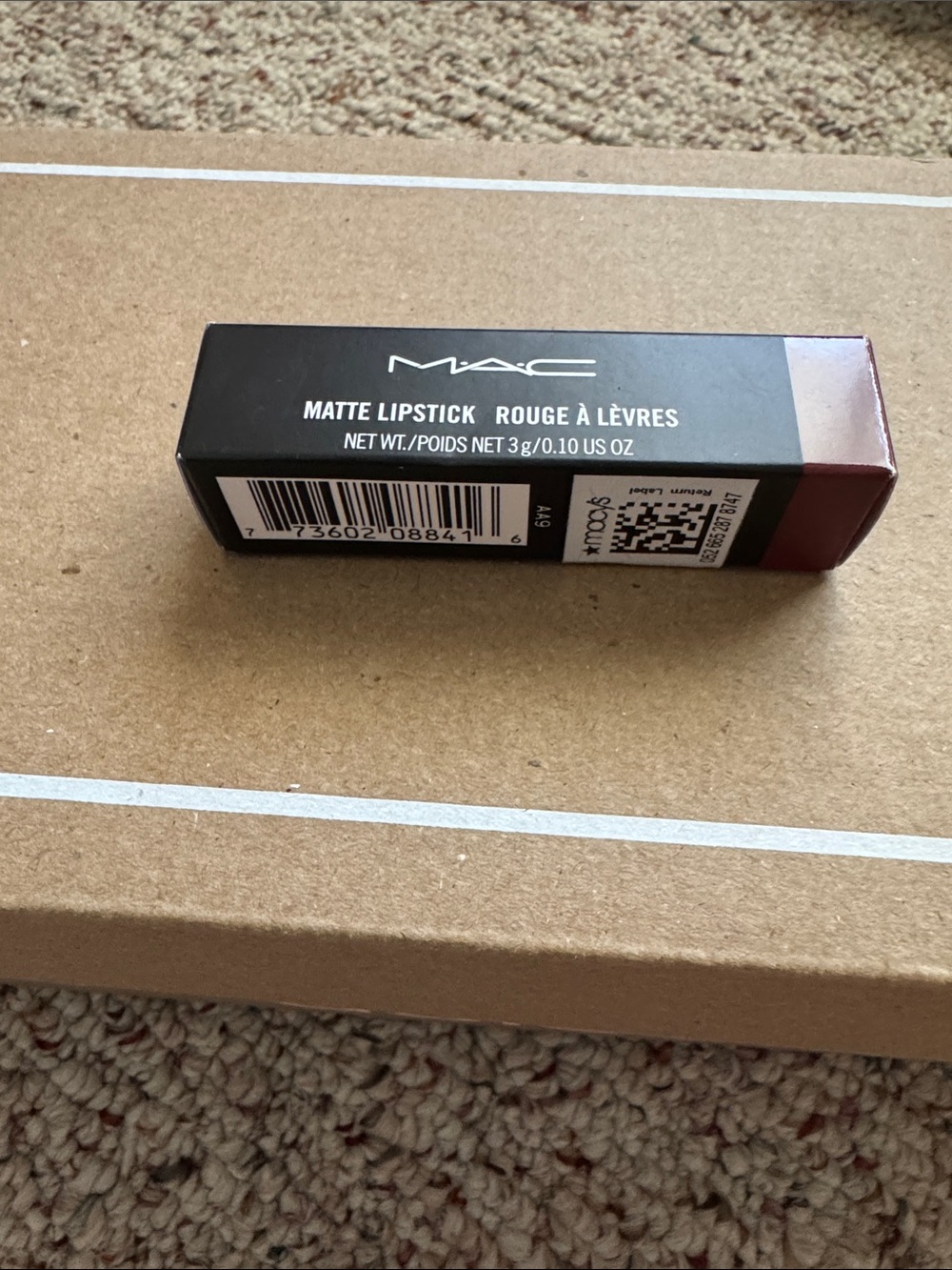 MAC Cosmetics Matte Lipstick in Viva Glam 111 - Picture 3 of 3